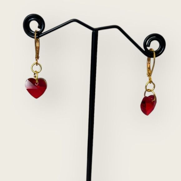 Red Crystal heart earrings Gold plated - Picture 3 of 7
